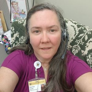 Meet your Posher, Dee dee